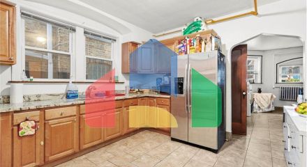 Residential - Single Family Home - Chicago, Illinois, United States - United States