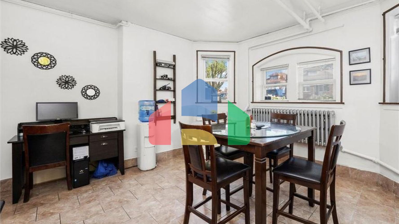 Residential - Single Family Home - Chicago, Illinois, United States - United States