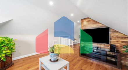 Residential - Single Family Home - Chicago, Illinois, United States - United States