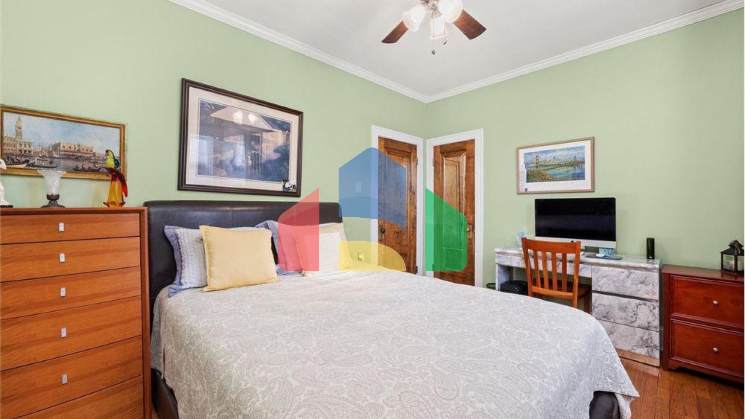 Residential - Single Family Home - Chicago, Illinois, United States - United States