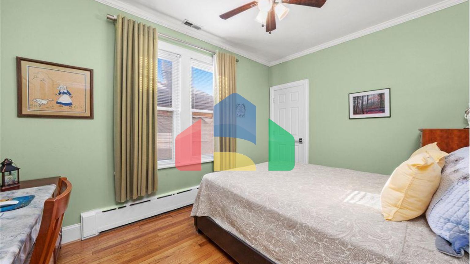 Residential - Single Family Home - Chicago, Illinois, United States - United States