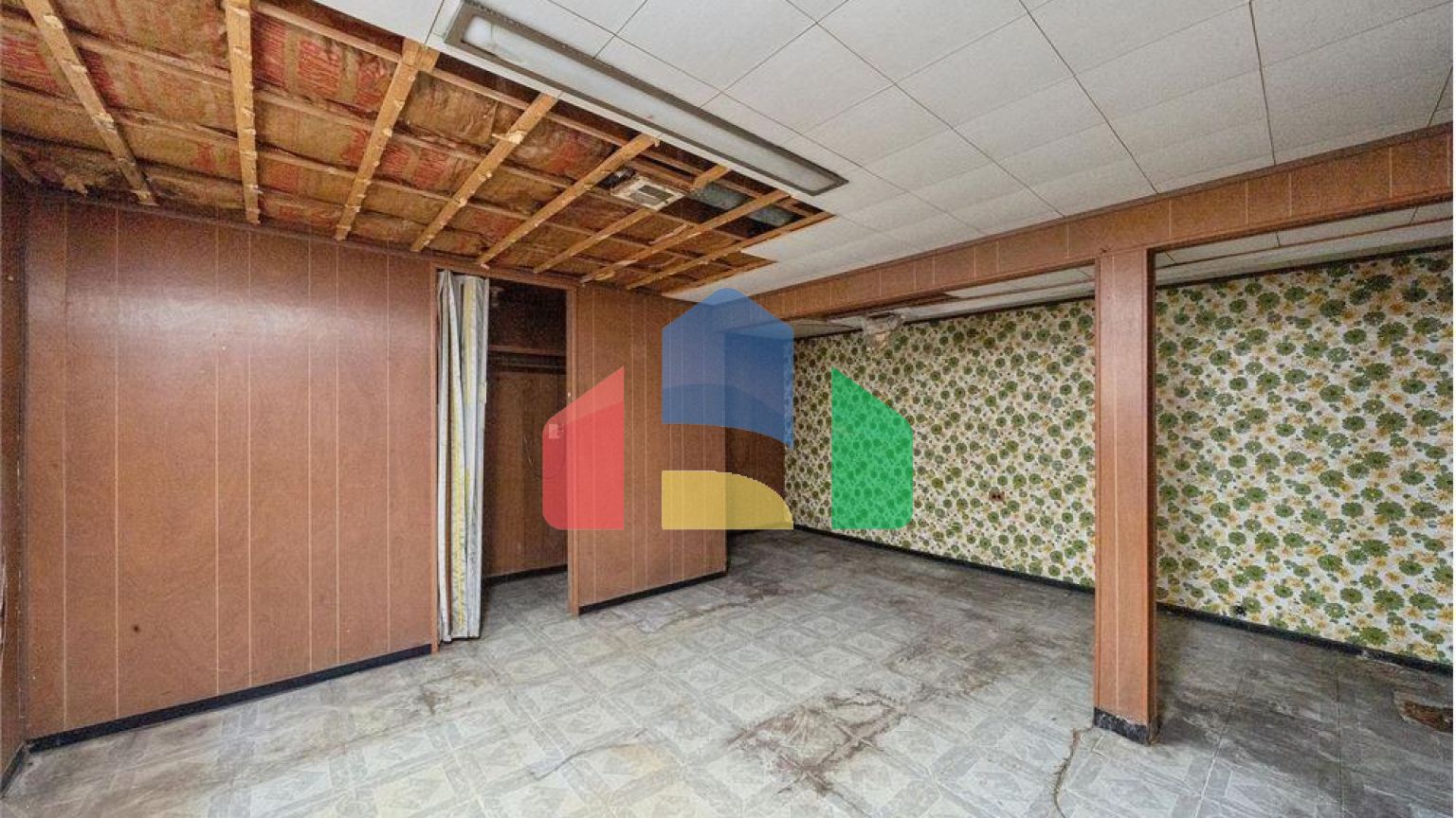 Residential - Single Family Home - Chicago, Illinois, United States - United States