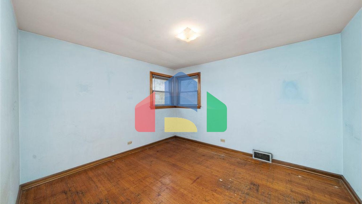 Residential - Single Family Home - Chicago, Illinois, United States - United States