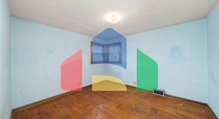 Residential - Single Family Home - Chicago, Illinois, United States - United States Residential - Single Family Home - Chicago, Illinois, United States - United States