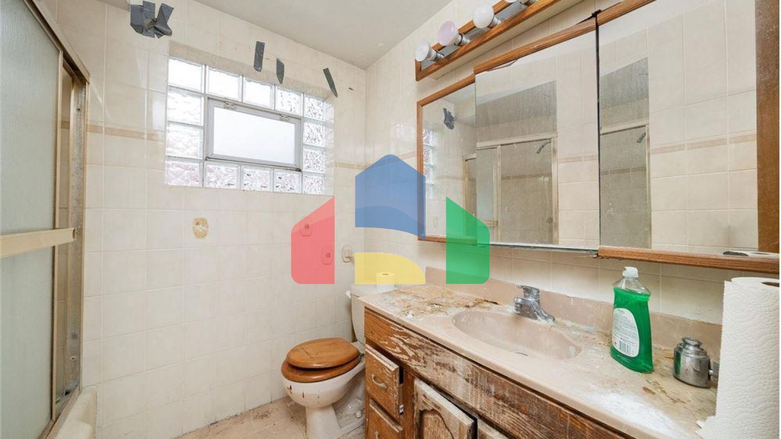 Residential - Single Family Home - Chicago, Illinois, United States - United States