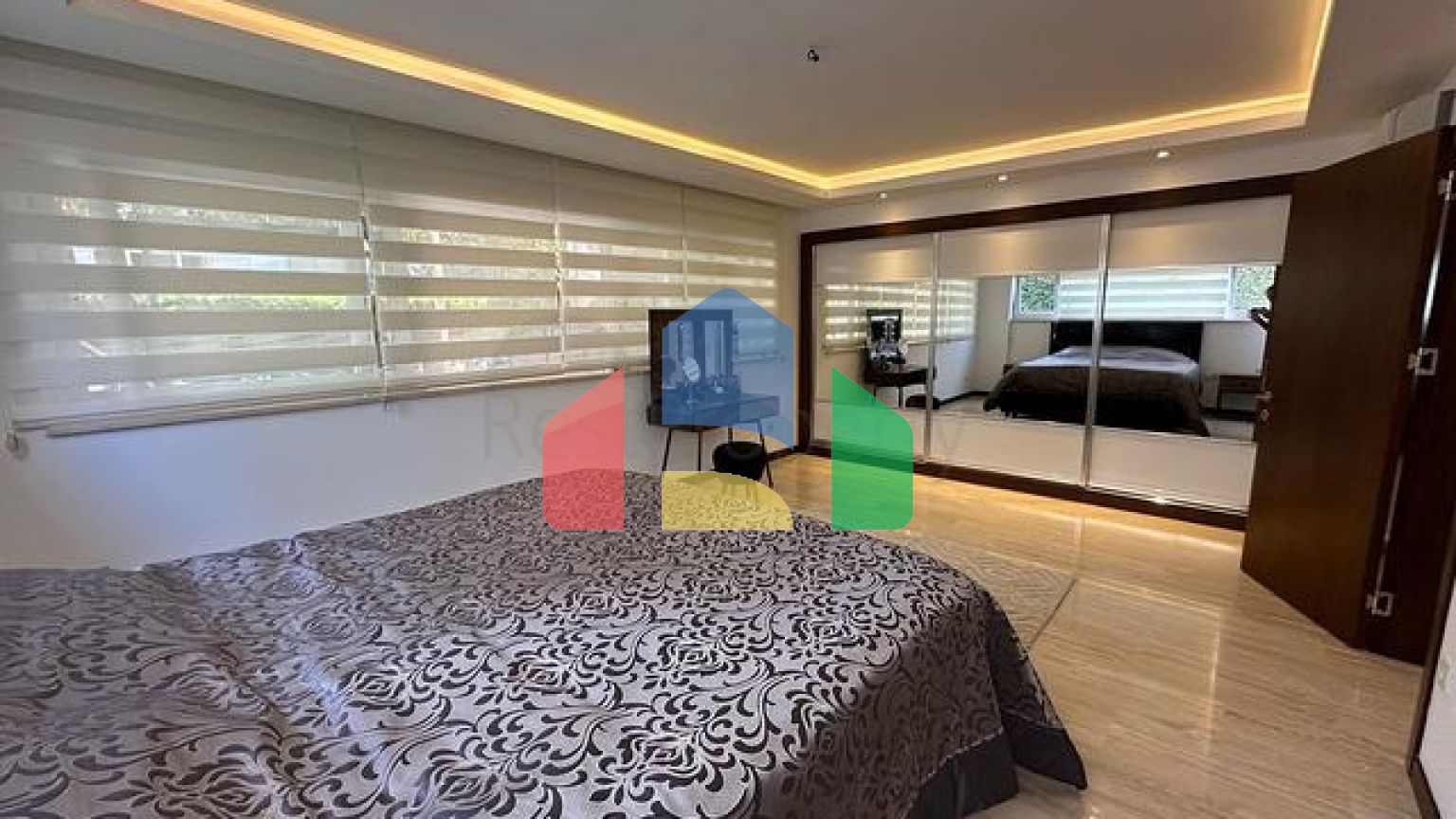 Садовий дуплекс 3+1 в районі Конакли