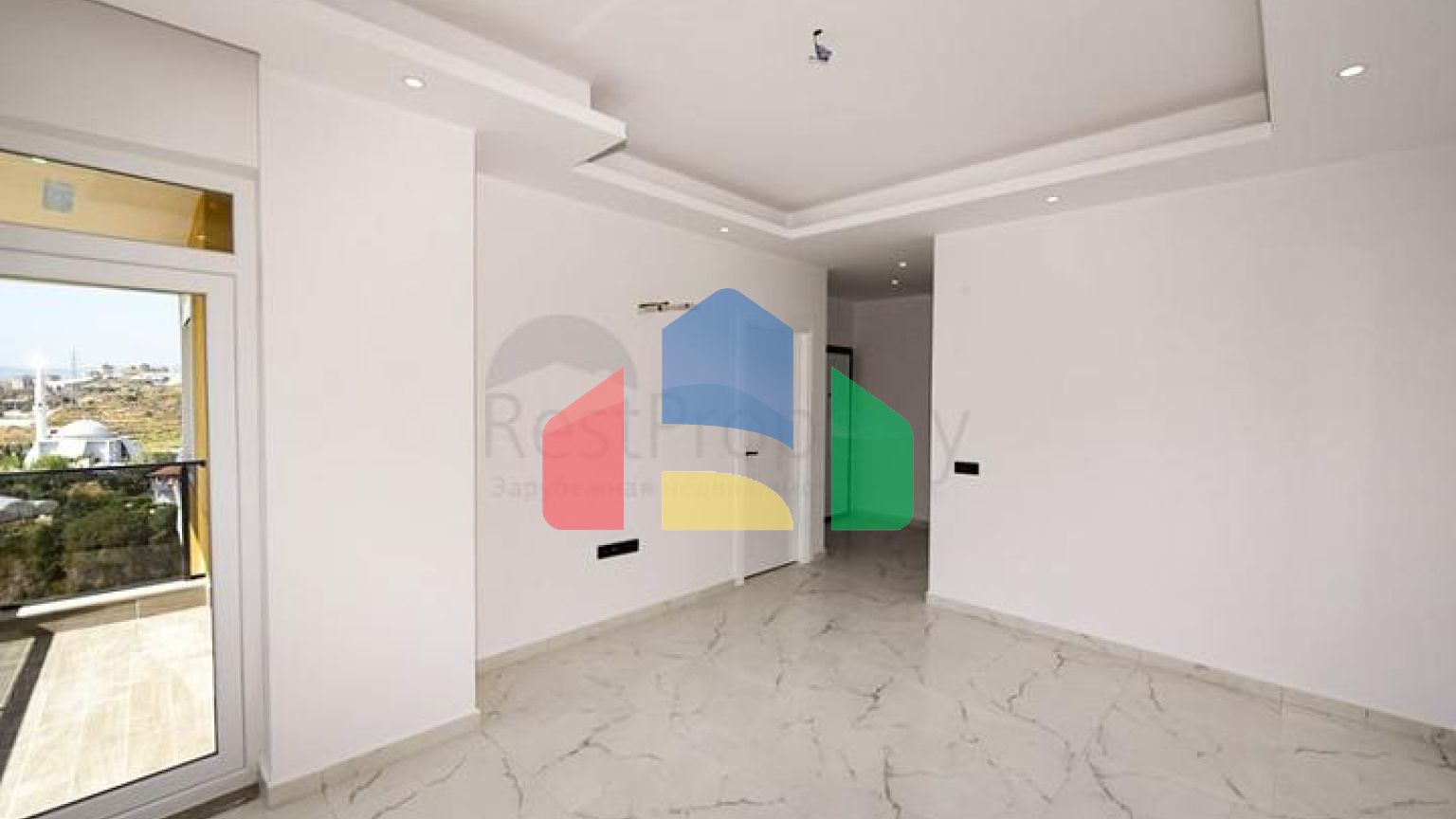 Пентхаус с видом на море в районе Конаклы