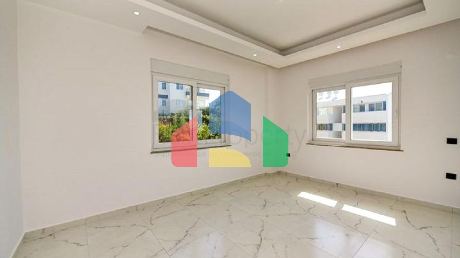 Пентхаус с видом на море в районе Конаклы