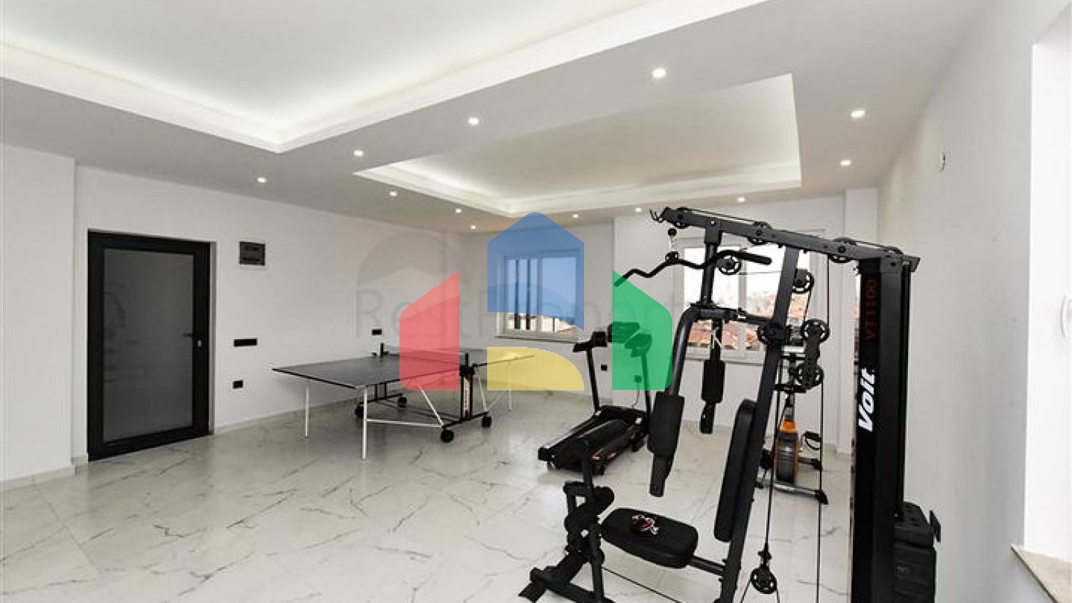 Пентхаус с видом на море в районе Конаклы