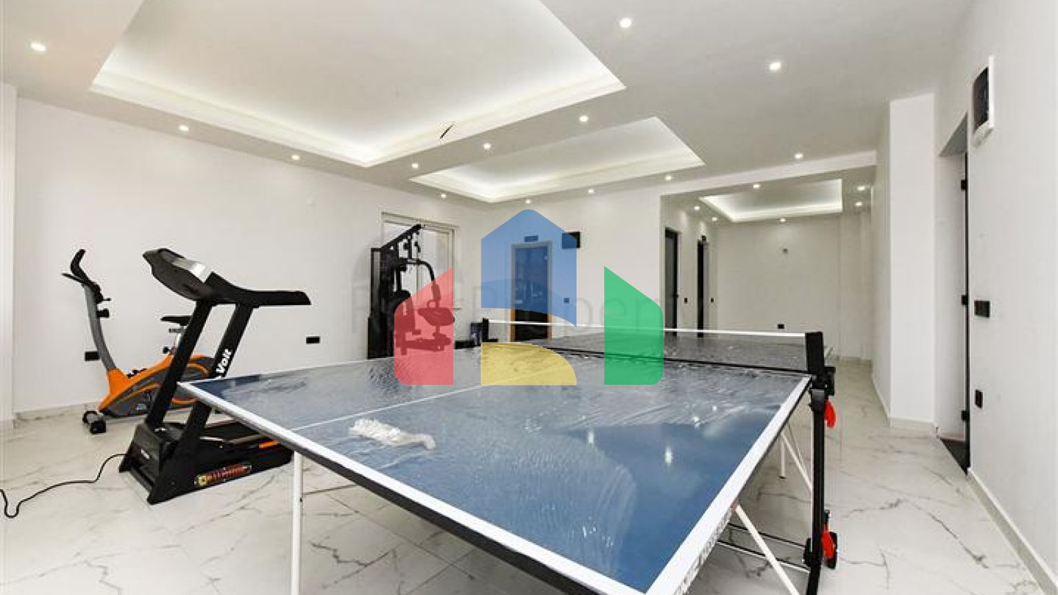 Пентхаус с видом на море в районе Конаклы