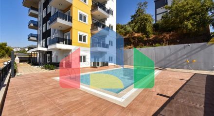 Пентхаус с видом на море в районе Конаклы