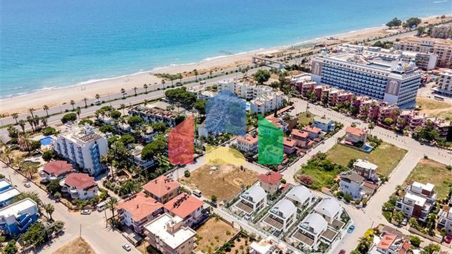 Вилла 3+1 с джакузи на крыше в 250 м от моря