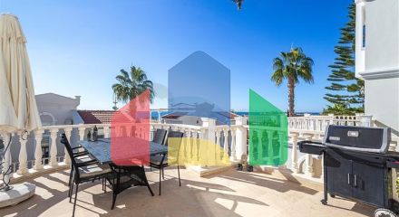 Роскошная вилла с видом на море в престижном районе Коналкы