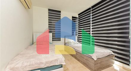 Spacious 3+1 penthouse in Konakli district.