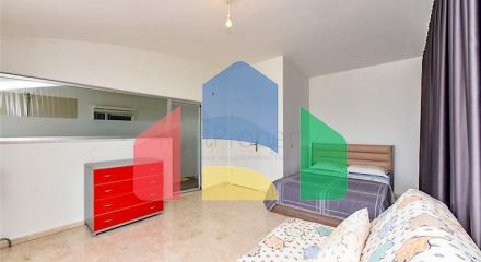 Spacious 3+1 penthouse in Konakli district.