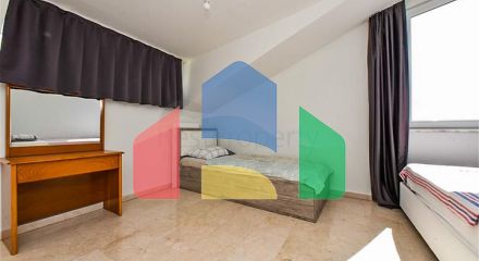 Spacious 3+1 penthouse in Konakli district.