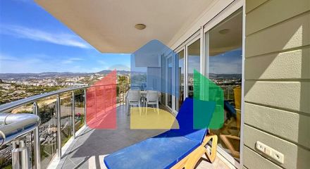 Просторный пентхаус планировкой 3+1 в районе Конаклы.