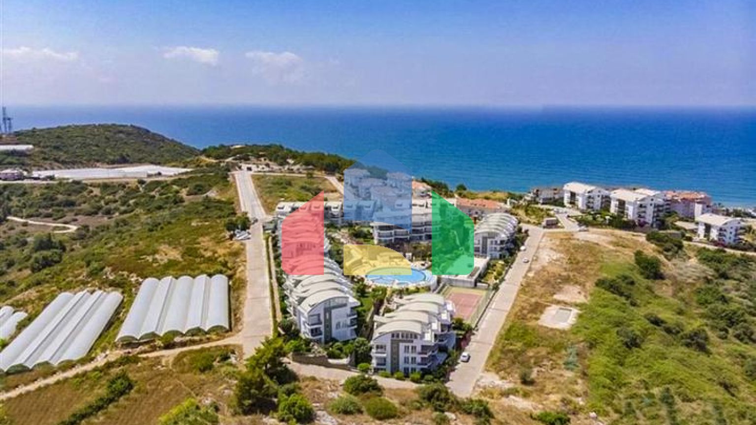 Просторный пентхаус планировкой 3+1 в районе Конаклы.