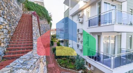 Просторный пентхаус планировкой 3+1 в районе Конаклы.