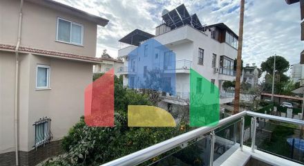 Spacious 3+1 villa 250m from the sea in Konakli district