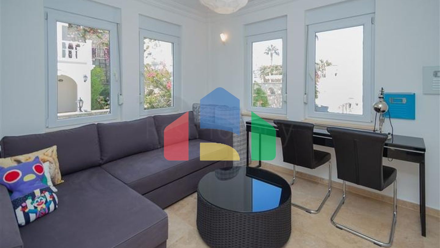 Роскошная вилла с панорамным видом на море в одном из самых престижных районов Алании