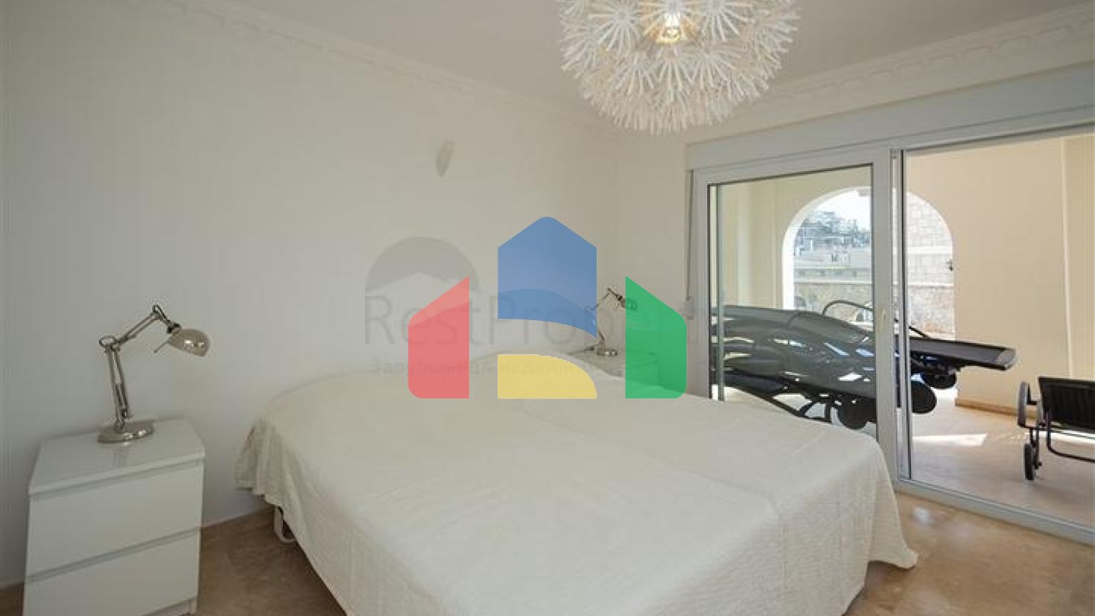 Роскошная вилла с панорамным видом на море в одном из самых престижных районов Алании