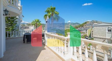 Роскошная вилла с панорамным видом на море в одном из самых престижных районов Алании