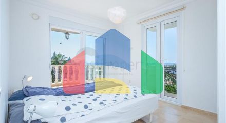 Роскошная вилла у моря в живописном уголке Средиземноморья