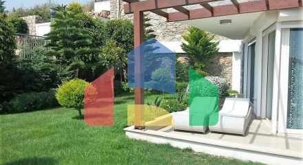 Розкішні апартаменти 1 + 1 в Конакли