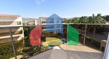 Spacious 3+1 penthouse in Konakli district