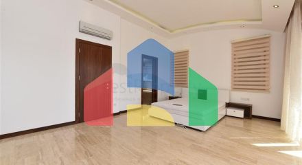 Просторный пентхаус 3+1 в районе Конаклы