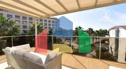 Просторный пентхаус 3+1 в районе Конаклы