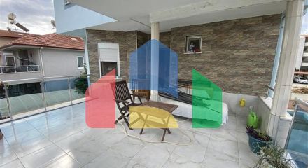 Вілла 6 + 2 з басейном в районі Конакли
