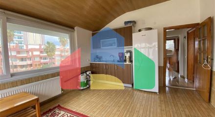Вілла 6 + 2 з басейном в районі Конакли