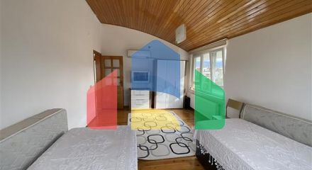 Вілла 6 + 2 з басейном в районі Конакли