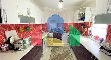 Вілла 6 + 2 з басейном в районі Конакли