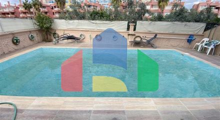 Вілла 6 + 2 з басейном в районі Конакли