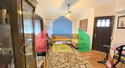 Вілла 6 + 2 з басейном в районі Конакли