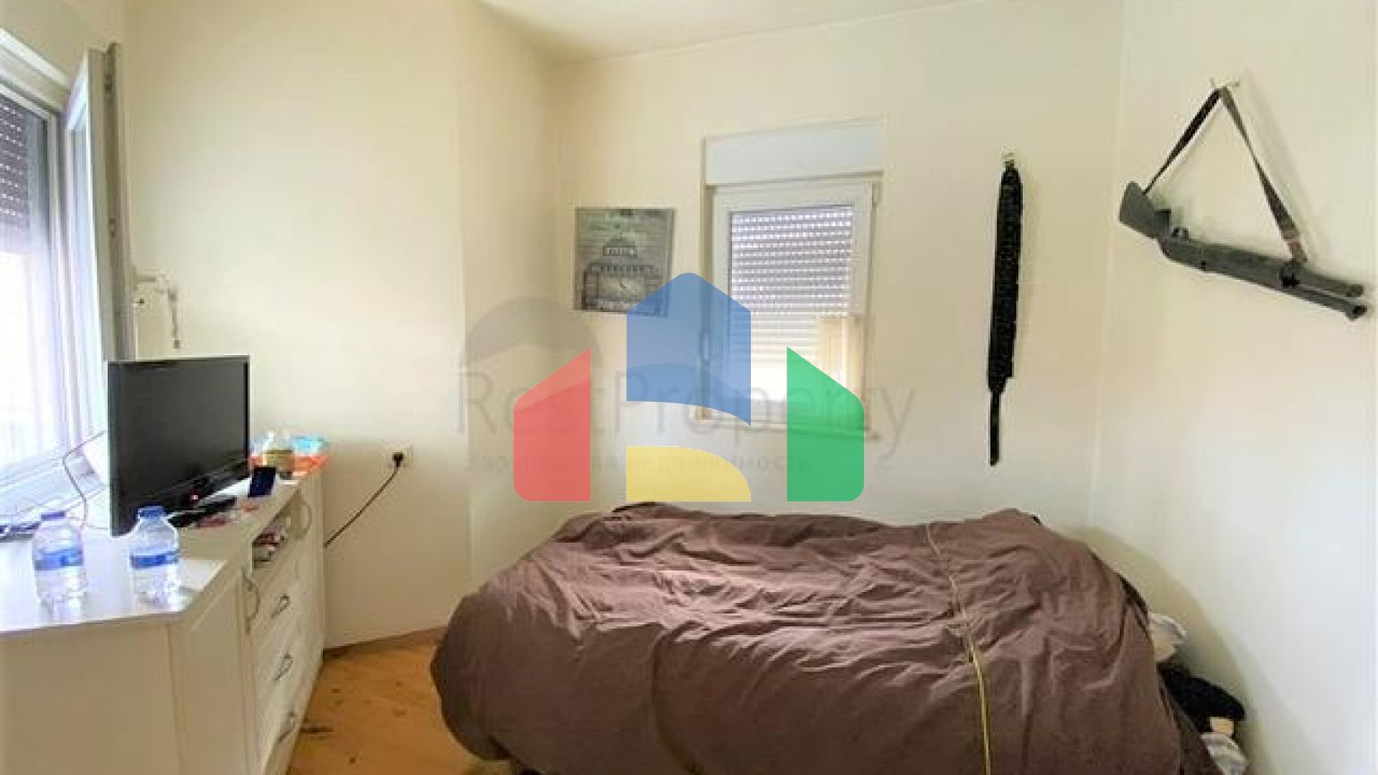 Вілла 6 + 2 з басейном в районі Конакли