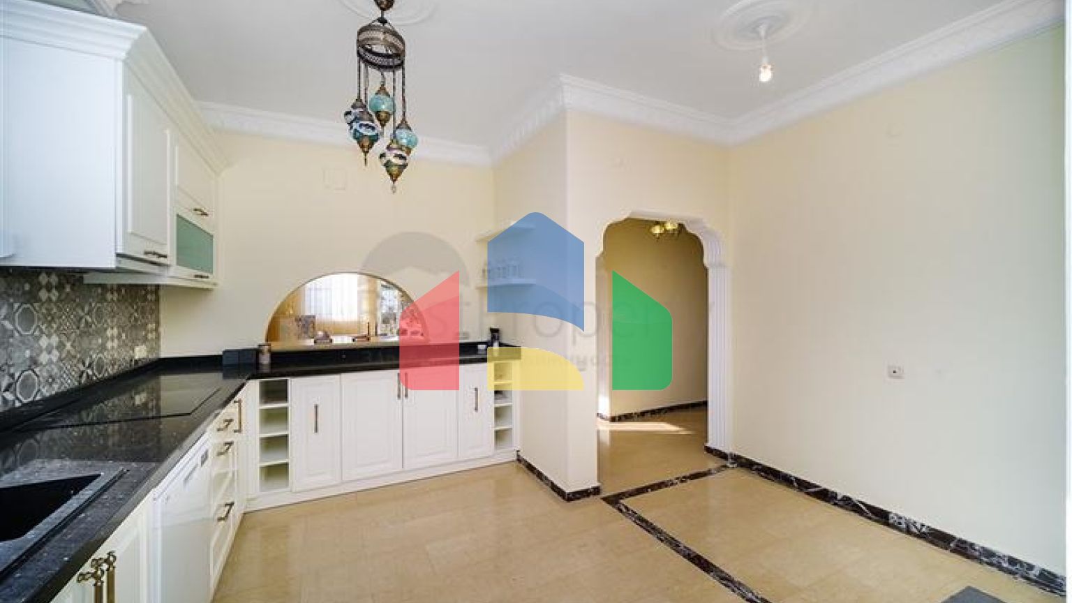 Вилла 3+1 в районе Конаклы