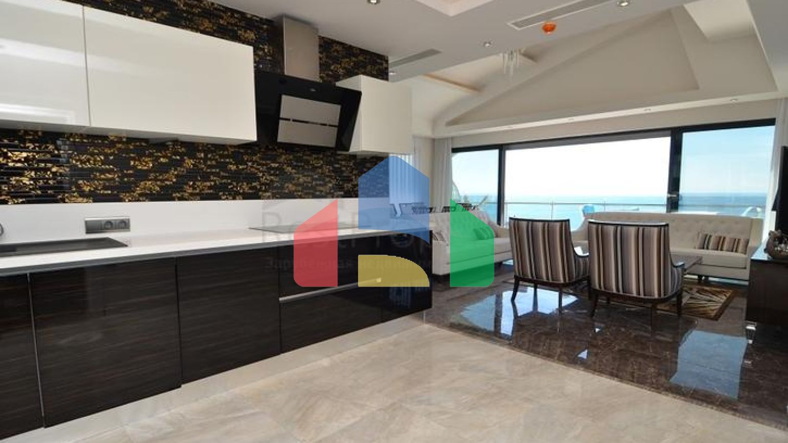 Пентхаус 3 + 2 в престижному проекті в районі Конакли