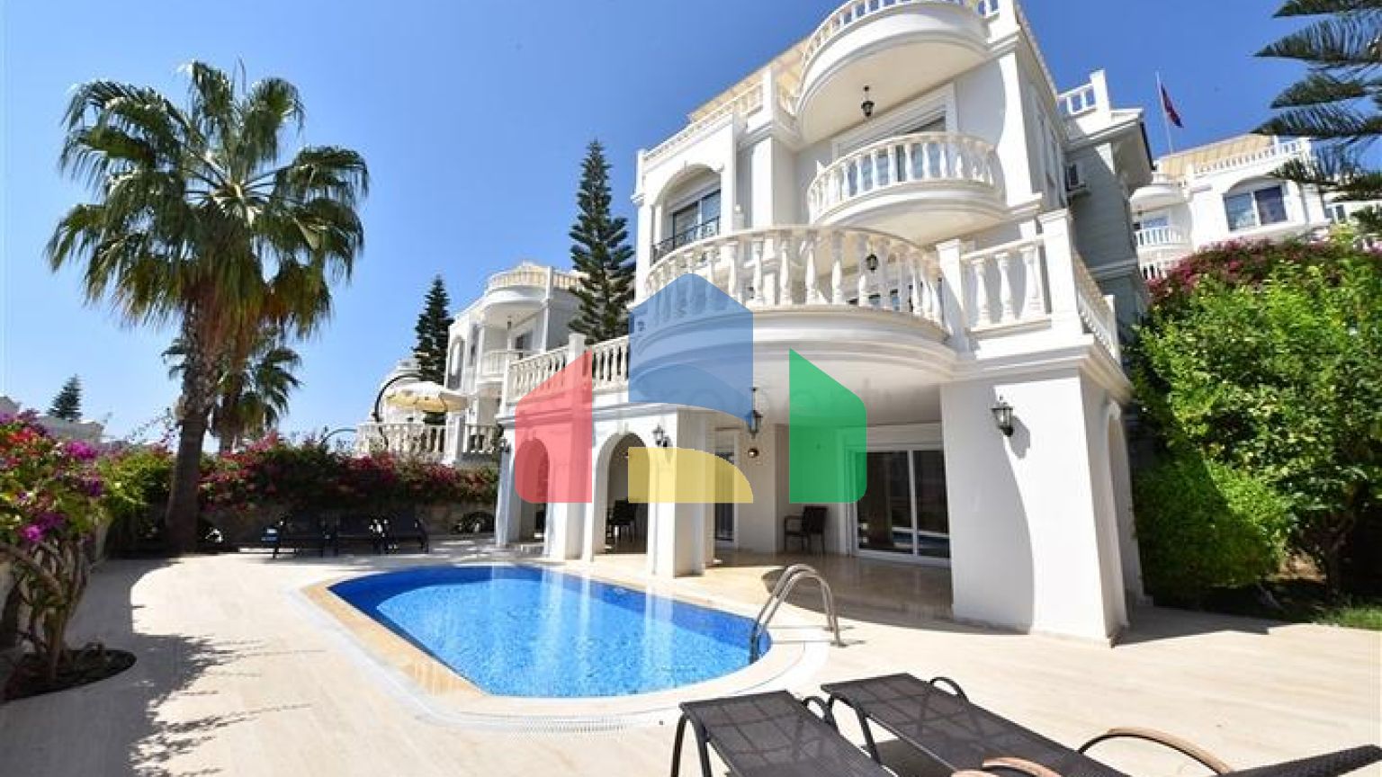 Комфортная вилла в Конаклы