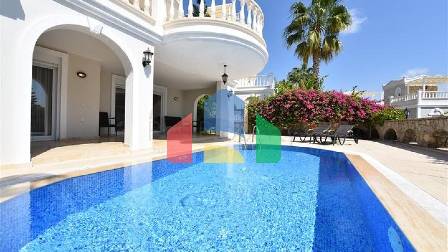 Комфортная вилла в Конаклы