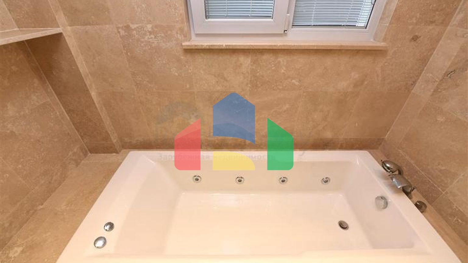 Дуплекс с выходом в сад в комплексе класса люкс