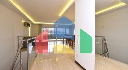 Дуплекс с выходом в сад в комплексе класса люкс Дуплекс с выходом в сад в комплексе класса люкс