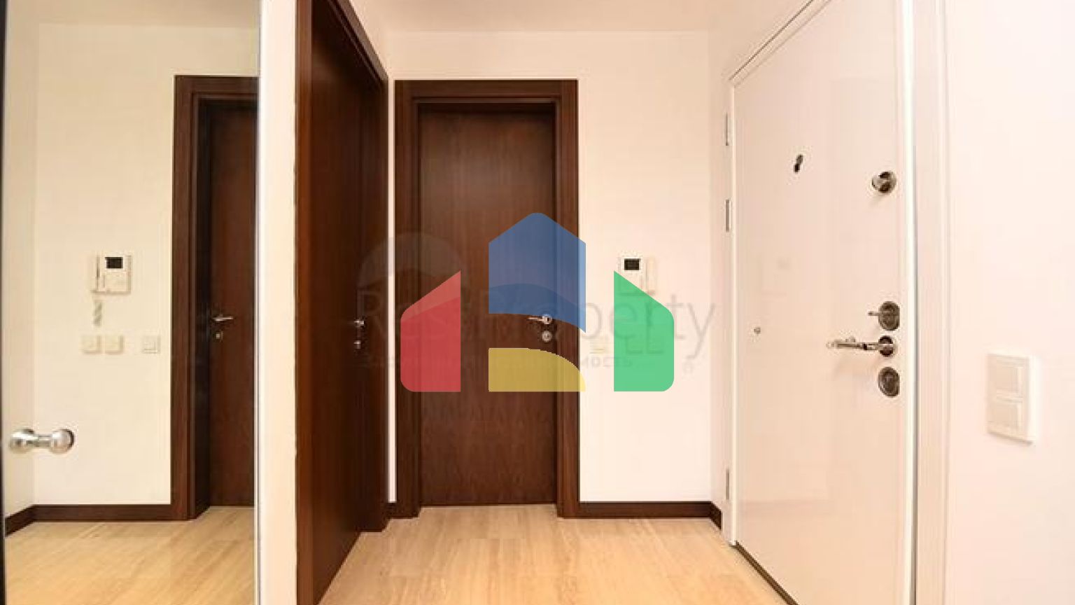 Дуплекс с выходом в сад в комплексе класса люкс