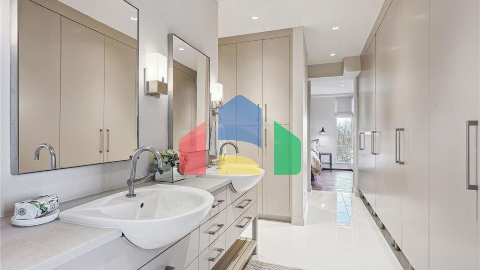 Residential - Condo/Apartment - Denver, Colorado, United States - United States