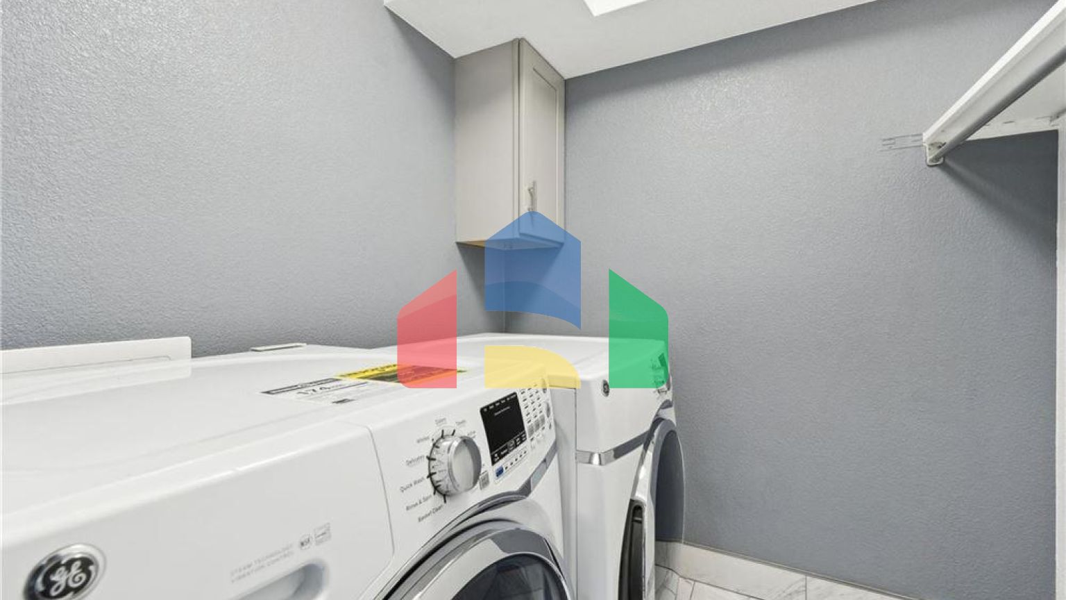 Residential - Condo/Apartment - Denver, Colorado, United States - United States