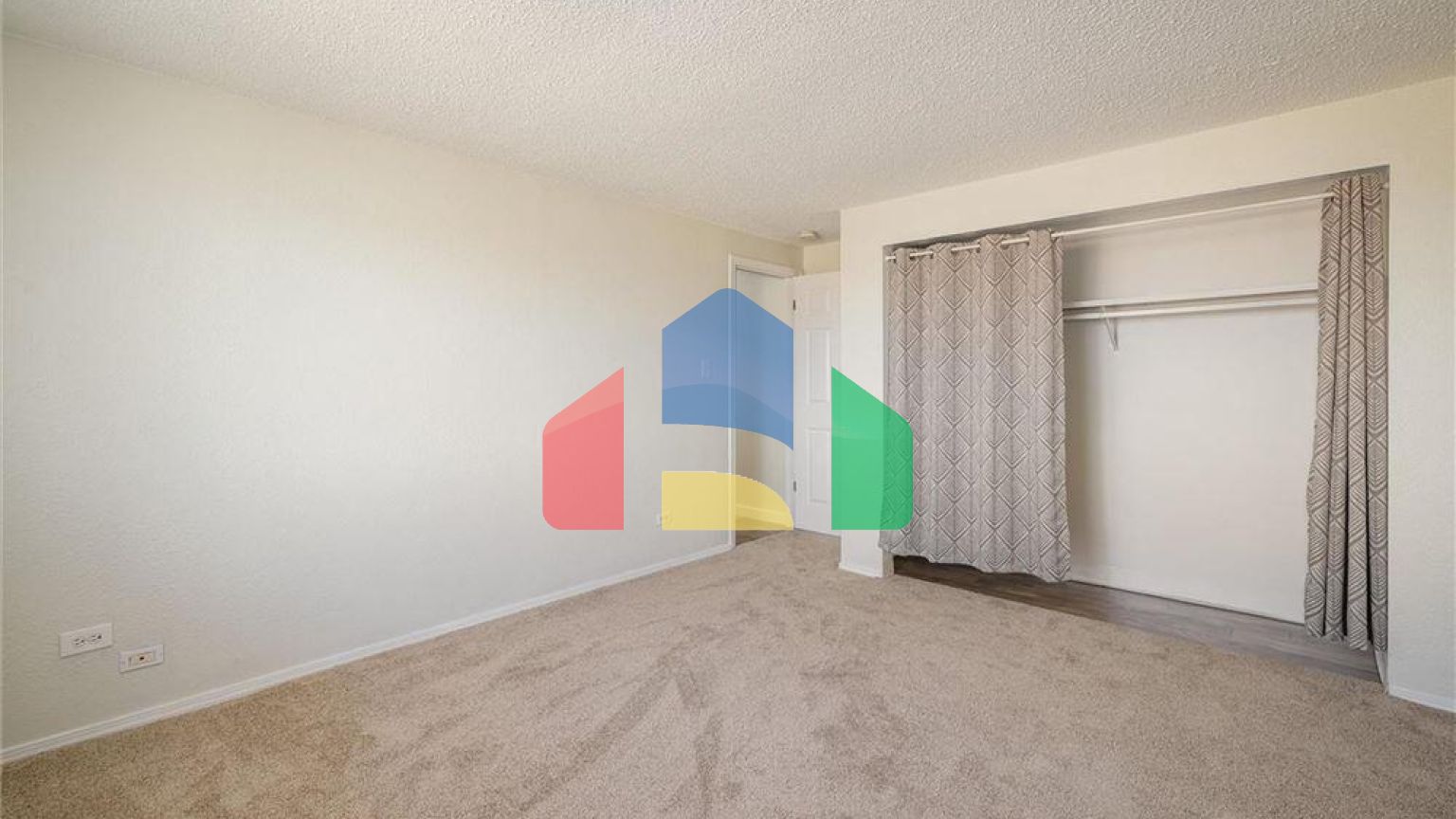 Residential - Condo/Apartment - Denver, Colorado, United States - United States