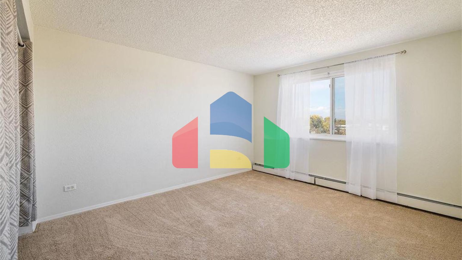 Residential - Condo/Apartment - Denver, Colorado, United States - United States